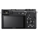 Camara Sony a6400 Mirrorless con 18-135mm f/3.5-5.6 Lens