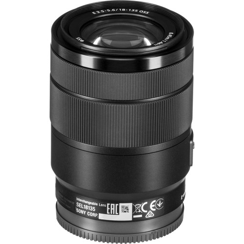 Lente Sony E 18-135 mm f/3,5-5,6 OSS